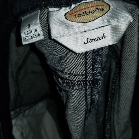 Women Talbots stretch dark denim jeans - Picture 2 of 4